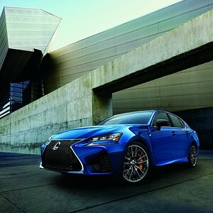 Lexus-GS_F_2016_1024x768_wallpaper_04