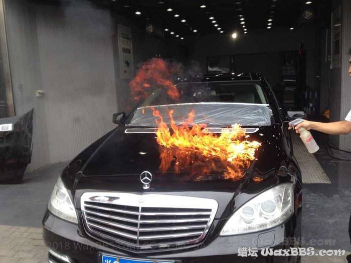 烧车.jpg