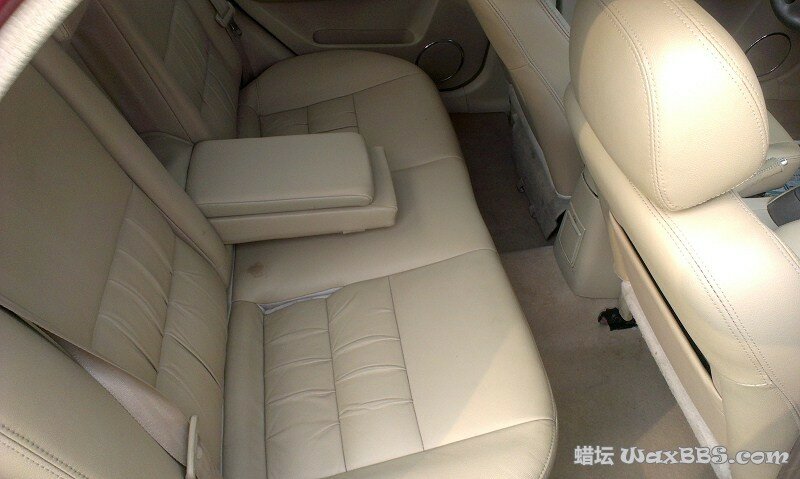 后排座椅清洗后.jpg